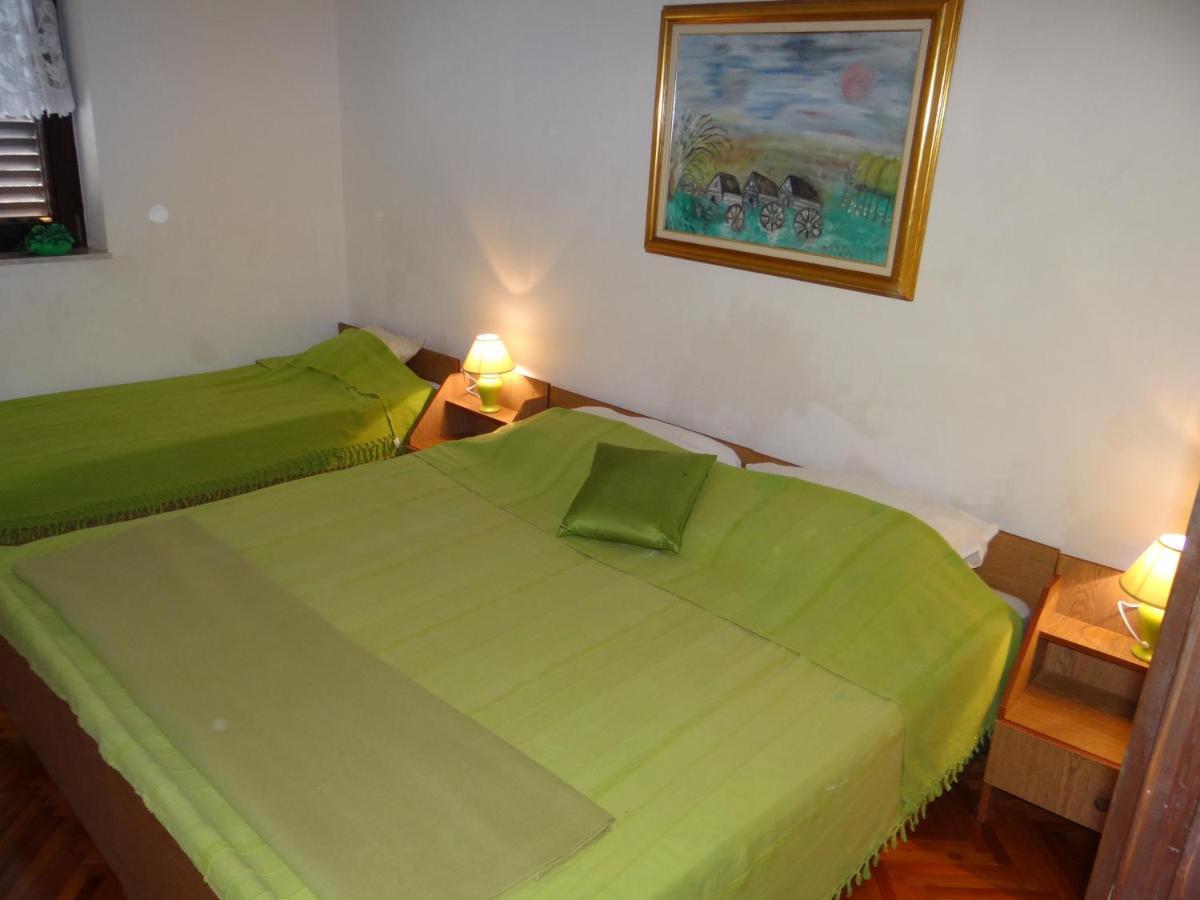Apartments And Rooms With Parking Space Klenovica, Novi Vinodolski - 5590 Екстер'єр фото
